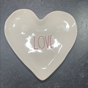 Rae Dunn valentines day love plate